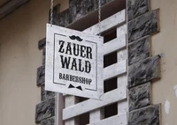 Логотип ​Барбершопы ZauerWaldBarbershop